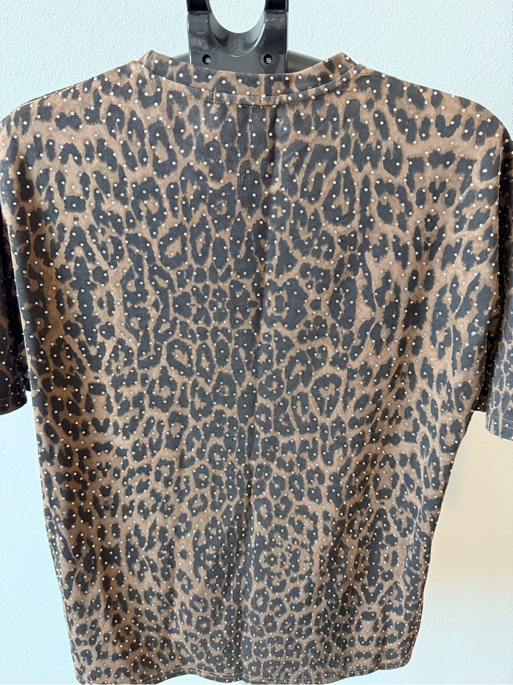 Leopard Print 2 piece set in Brown and Black with rhinestones - Picture 10 of 12